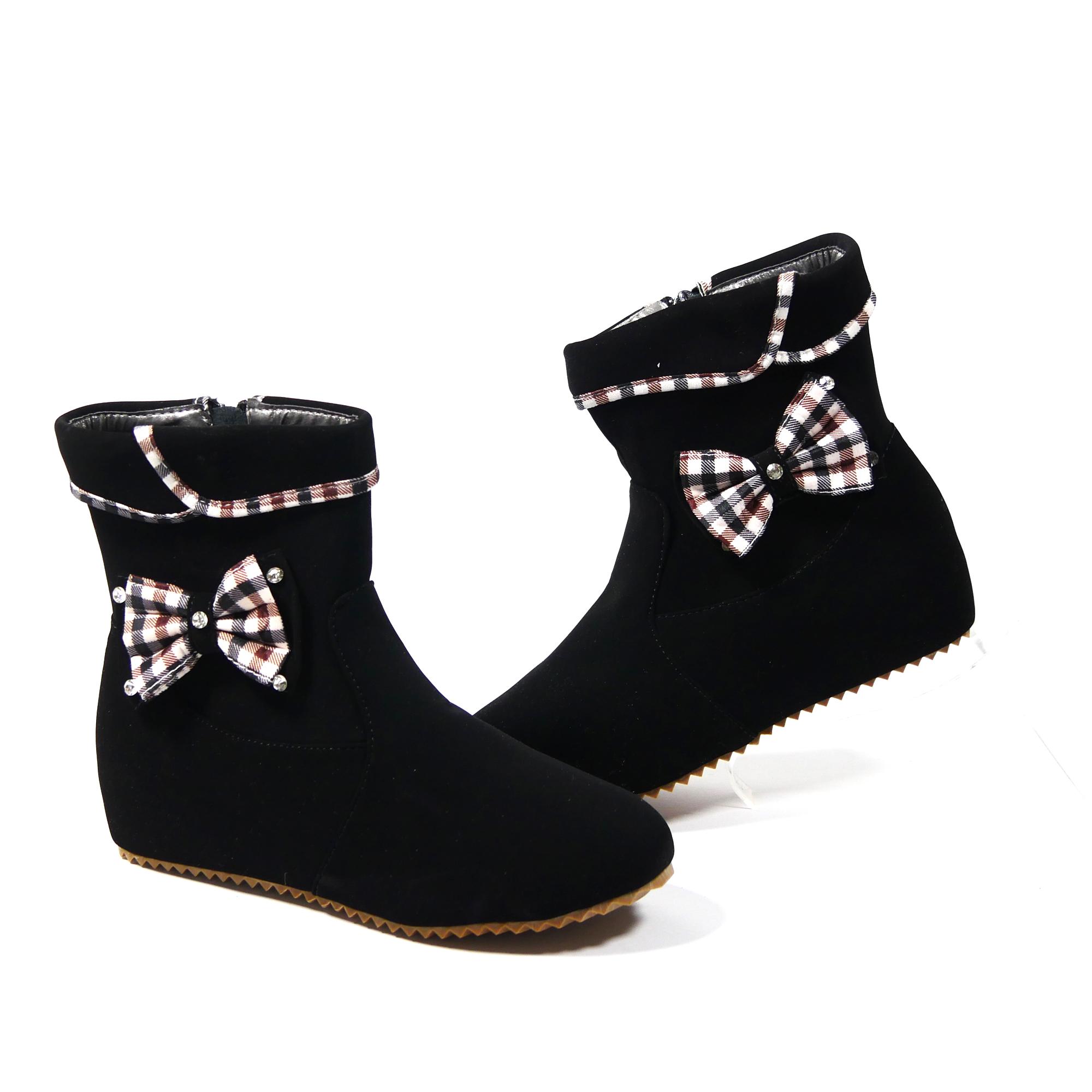 Fashion style Stylish childrens boots for woman Fashion style Stylish childrens boots for lady