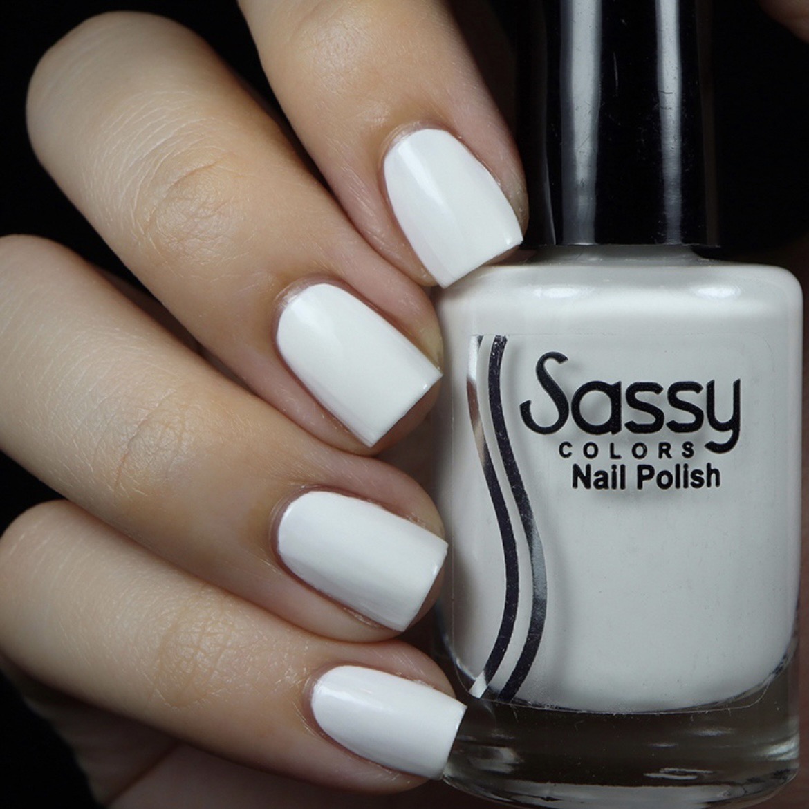 OPI Snow Day LA white nail polish — Sarah Christine | Nail polish colors  fall, White nail polish, White nails