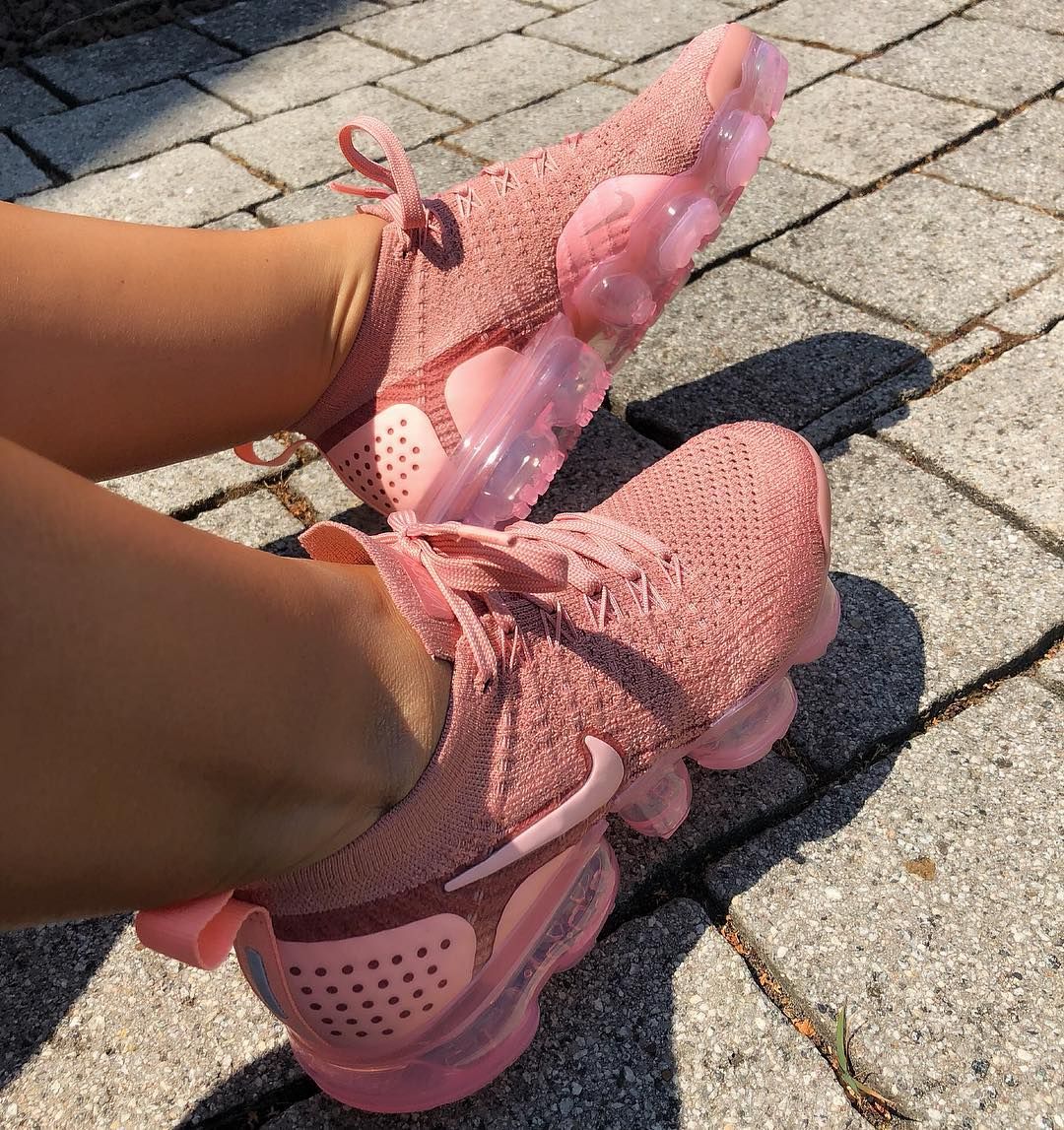 nike shoes vapormax pink