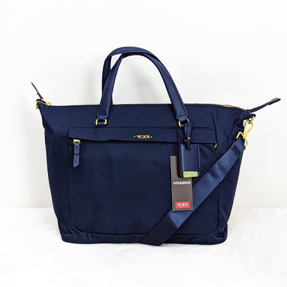 Tumi hotsell voyager tote