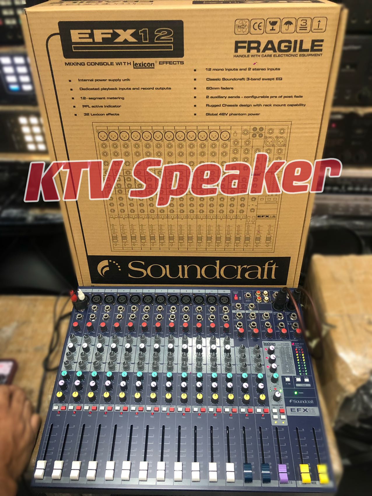 Soundcraft EFX12 Low-cost, high-performance 12-Channel Lexicon