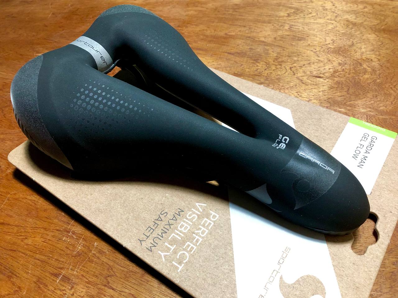 Sportourer Garda Man Gel Flow L-Flow Bicycle Saddle (100% original