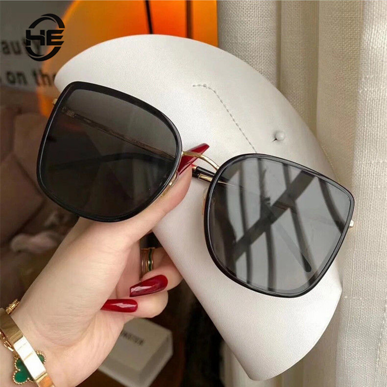 Retro Sunglasses Square Fashion Eyeglasses High -definition Anti-UV  Radiation Glasses Men and Women Driving Goggle Summer Shades