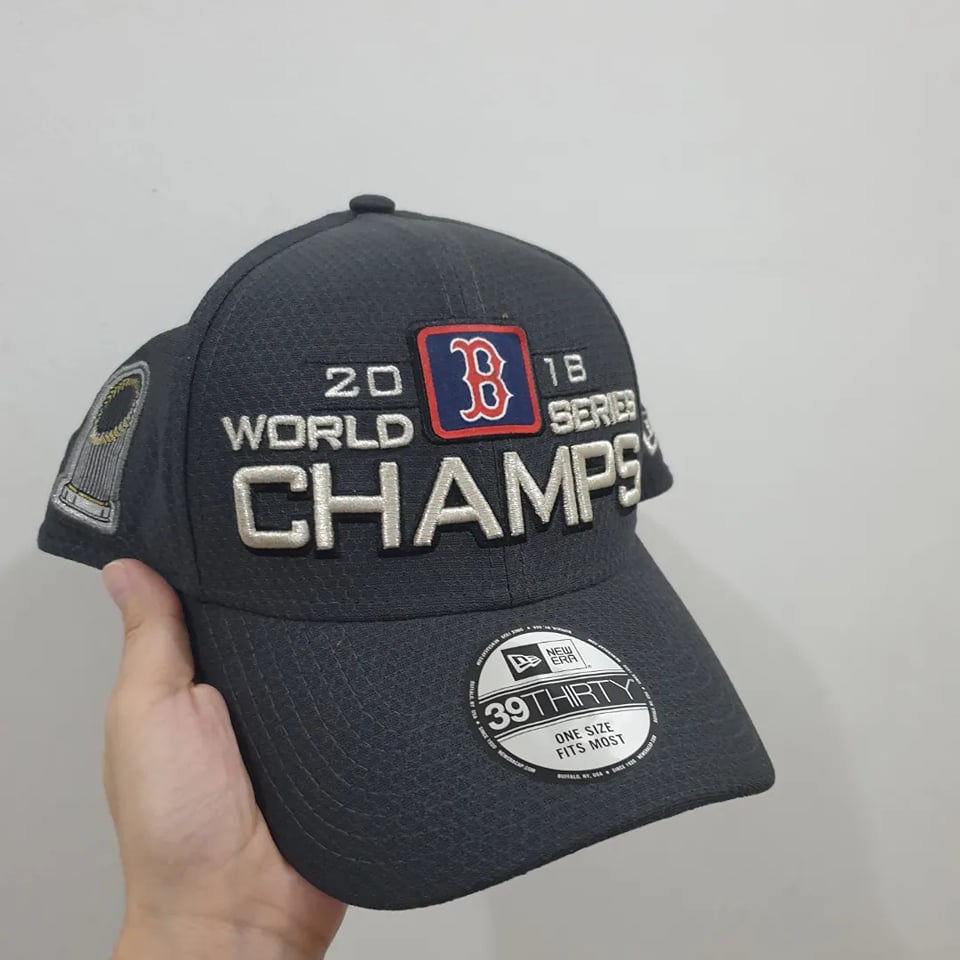  New Era Boston Red Sox 39THIRTY 2018 World Series Champion  Men's Locker Room Hat : Sports & Outdoors