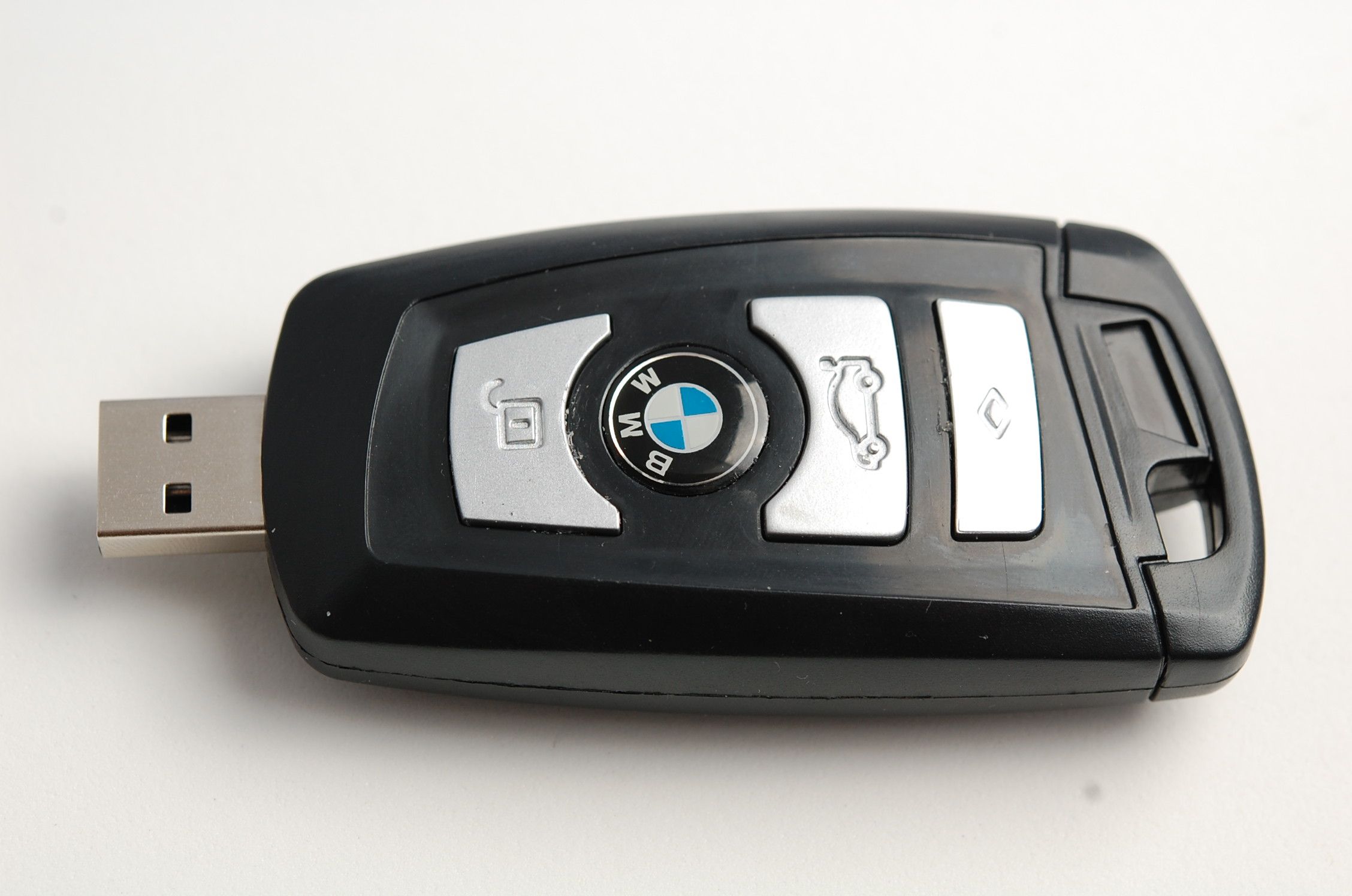 BMW 16 GB USB-Stick