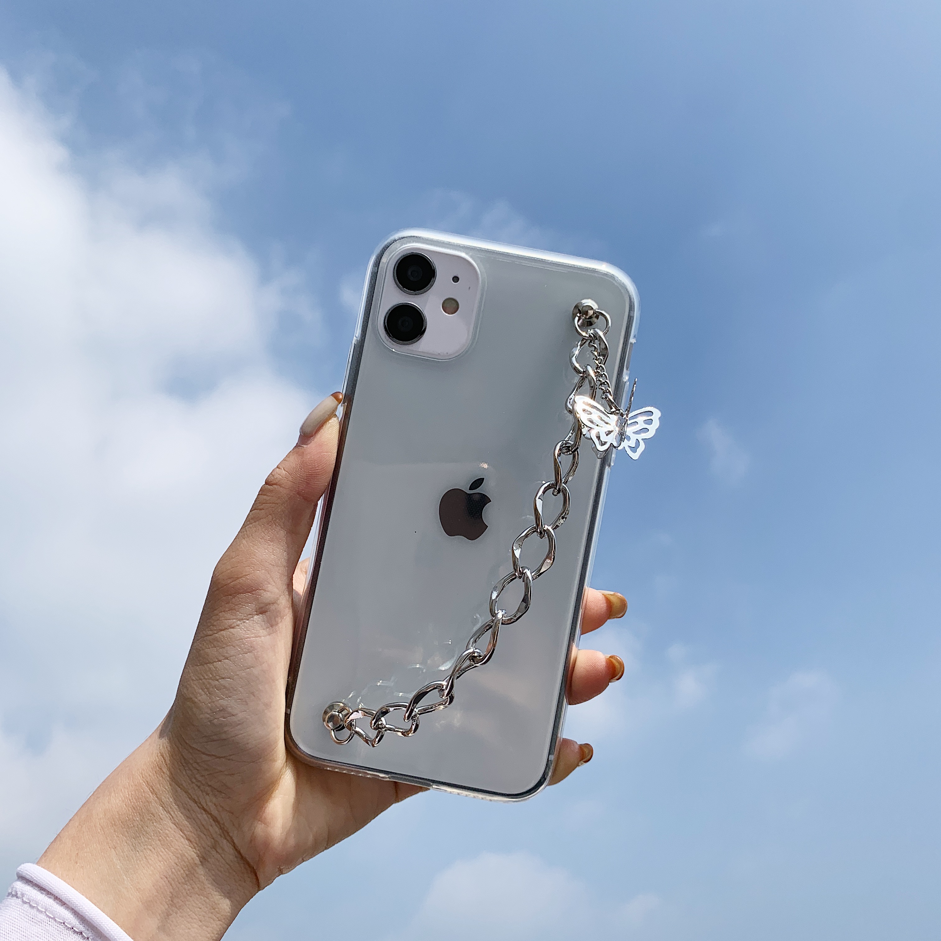 iphone 12 pro case with chain