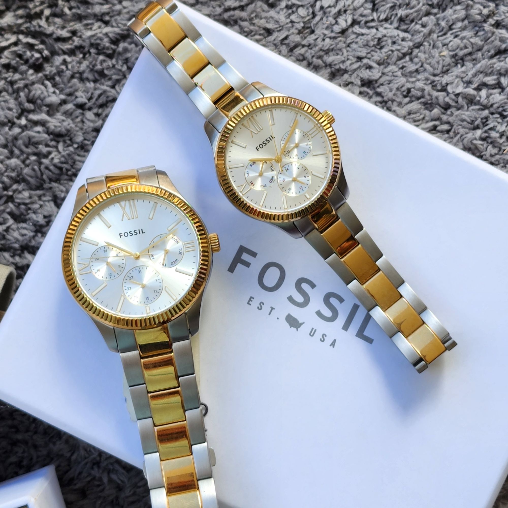 Fossil watch hotsell gold and silver