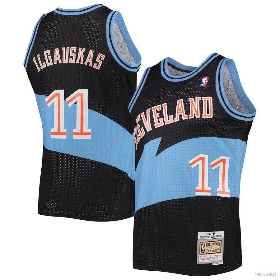 BN Lebron James Cleveland Cavaliers Hardwood Classics NBA Jersey, Men's  Fashion, Activewear on Carousell
