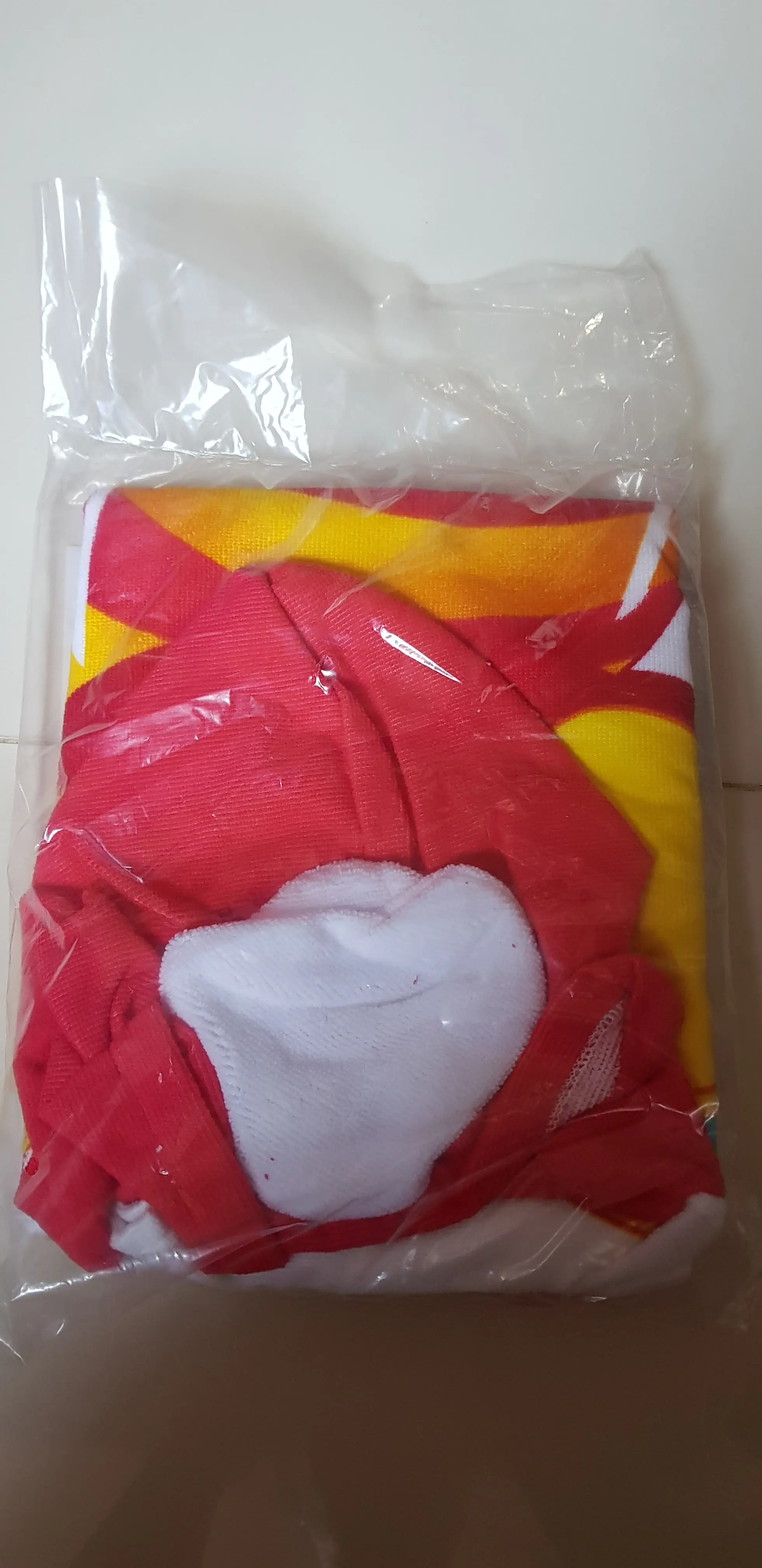 jollibee hooded towel 2019