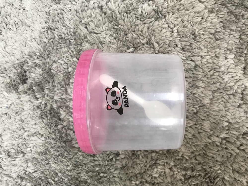 Local Queen 500ml Plastic Canister with Cap and Spoon