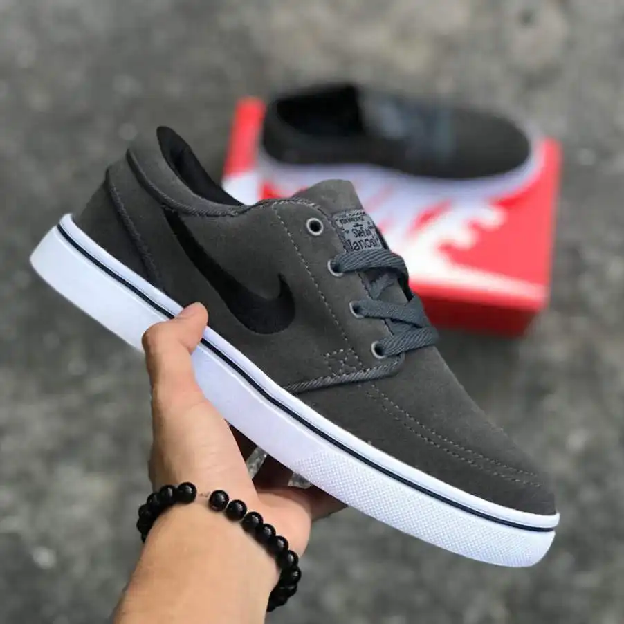 stefan janoski sb