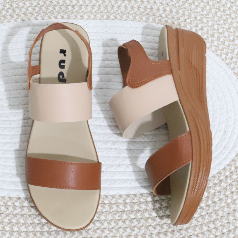 Happy feet wooden online sandals