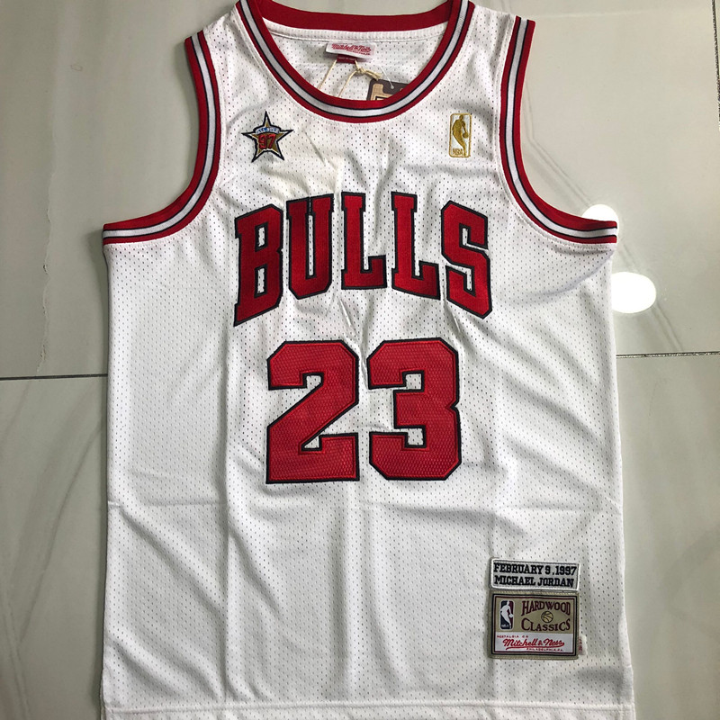 Men's Chicago Bulls #23 Michael Jordan 1997-98 Black Hardwood