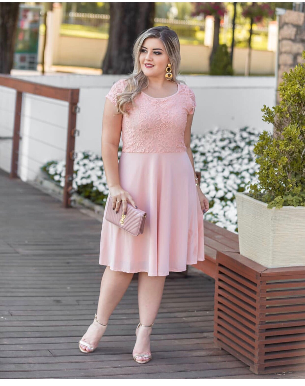 Pastel color clearance dress for chubby