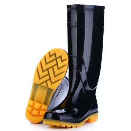 Black non-slip rain boots for men, durable rubber outsole