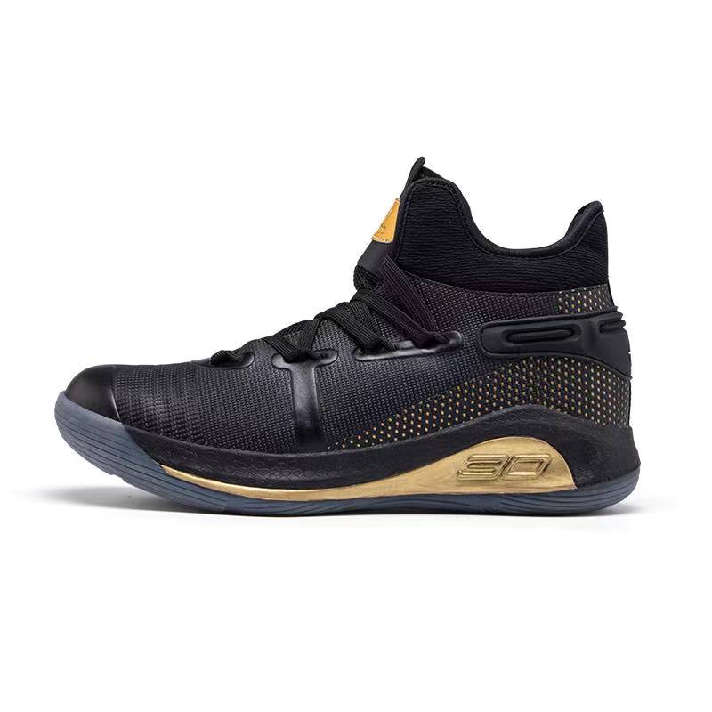 Black and gold shop stephen curry shoes