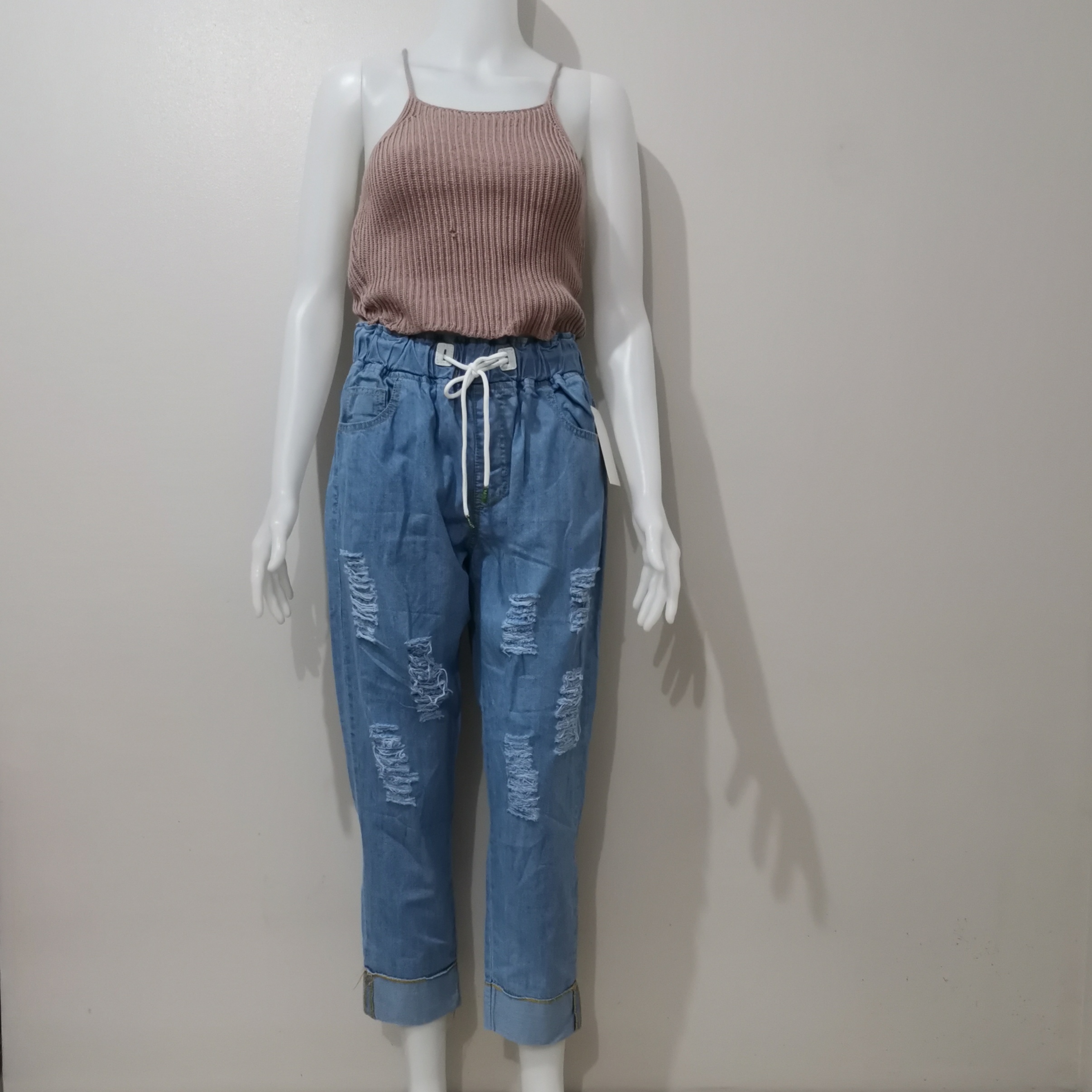 Mom Jeans Jean Mujer Koaj Jean Mom Súper Tiro Alto Negro Con Botón