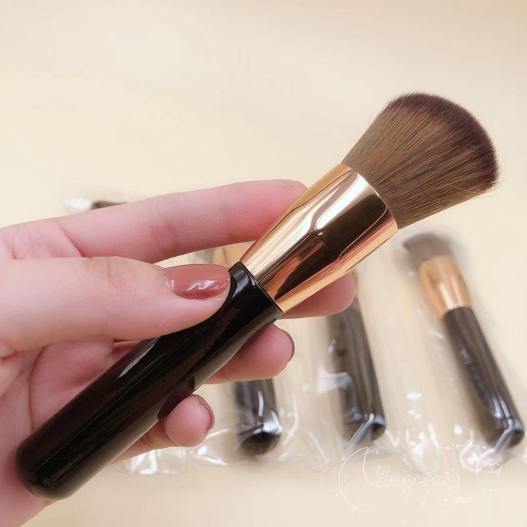 big foundation brush