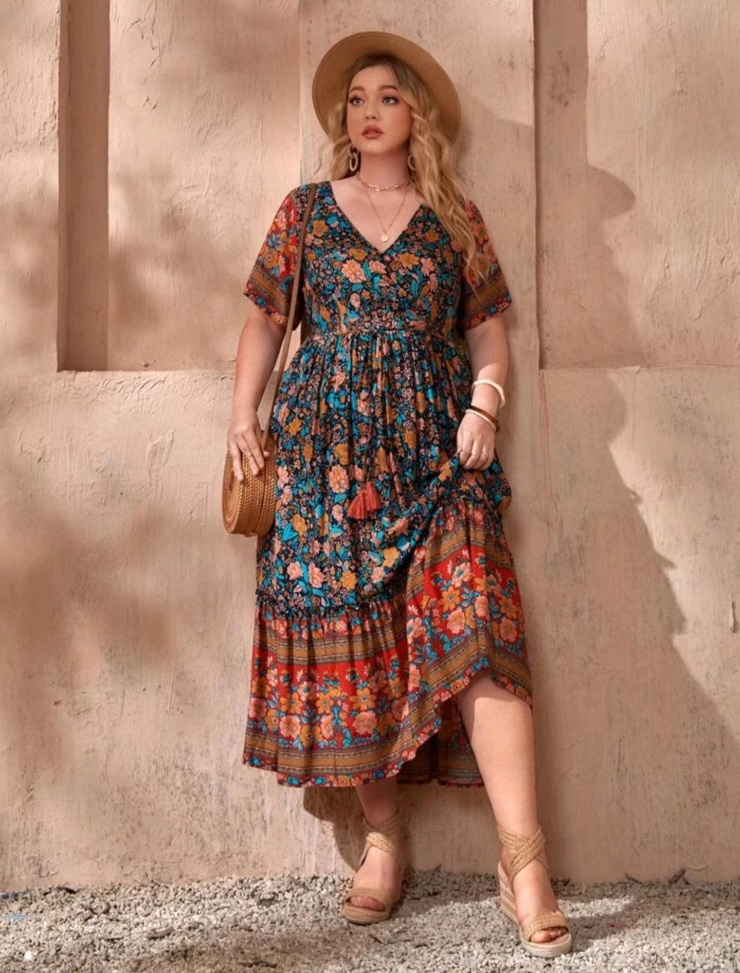 Plus Size Elegant Bohemian Fashion Vintage Style V-Neck Floral ALine Midi  Dress