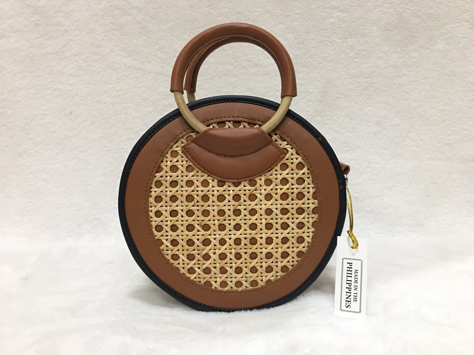 Round hot sale native bag