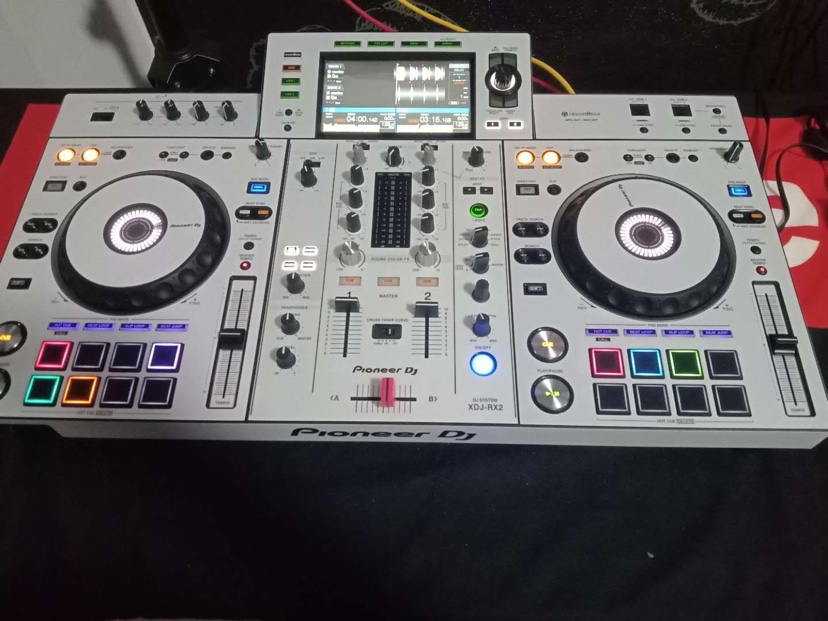 Pioneer dj XDJ-RX2 (ステッカーは綺麗に剥がしてお渡しします
