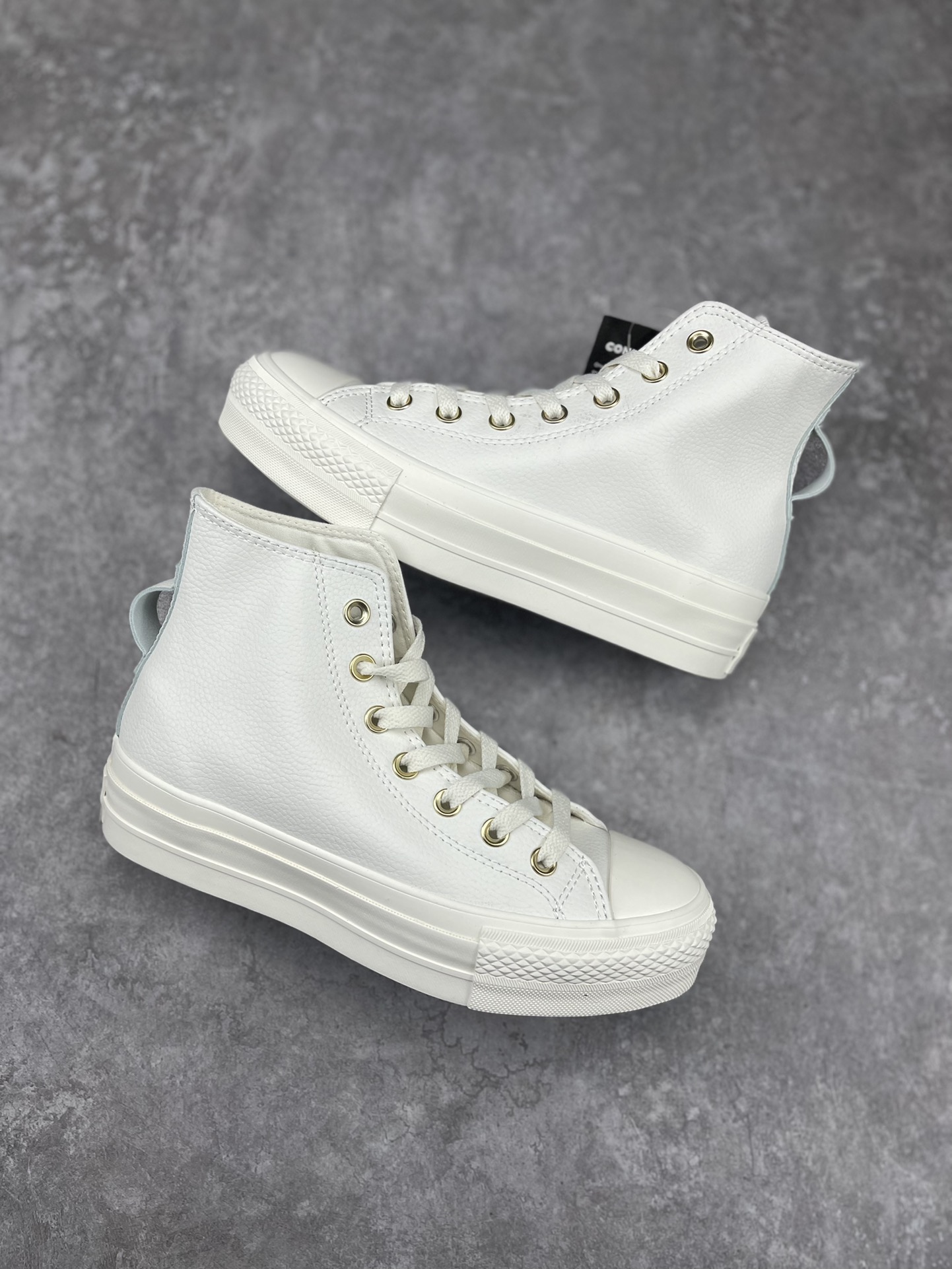 Chuck Taylor All Star Lift High Leather "Vanilla Platinum Foil" Star Classic Neutral Muffin Platform Leisure Sports Vulcanized Shoes "Leather Vanilla White Gold Foil" in Discount Promotion on Sale