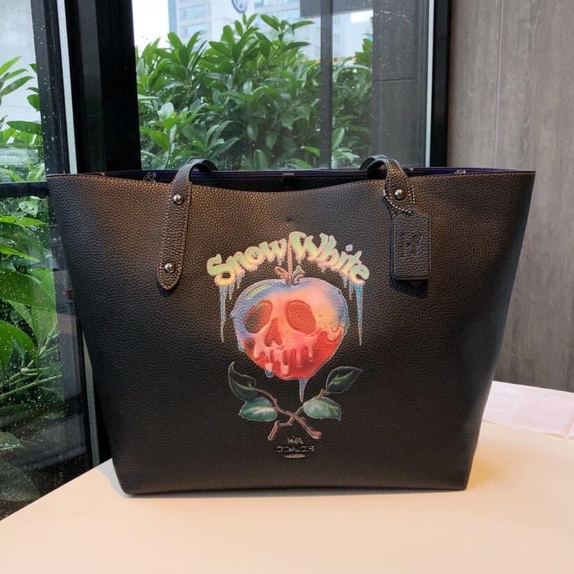 coach poison apple tote