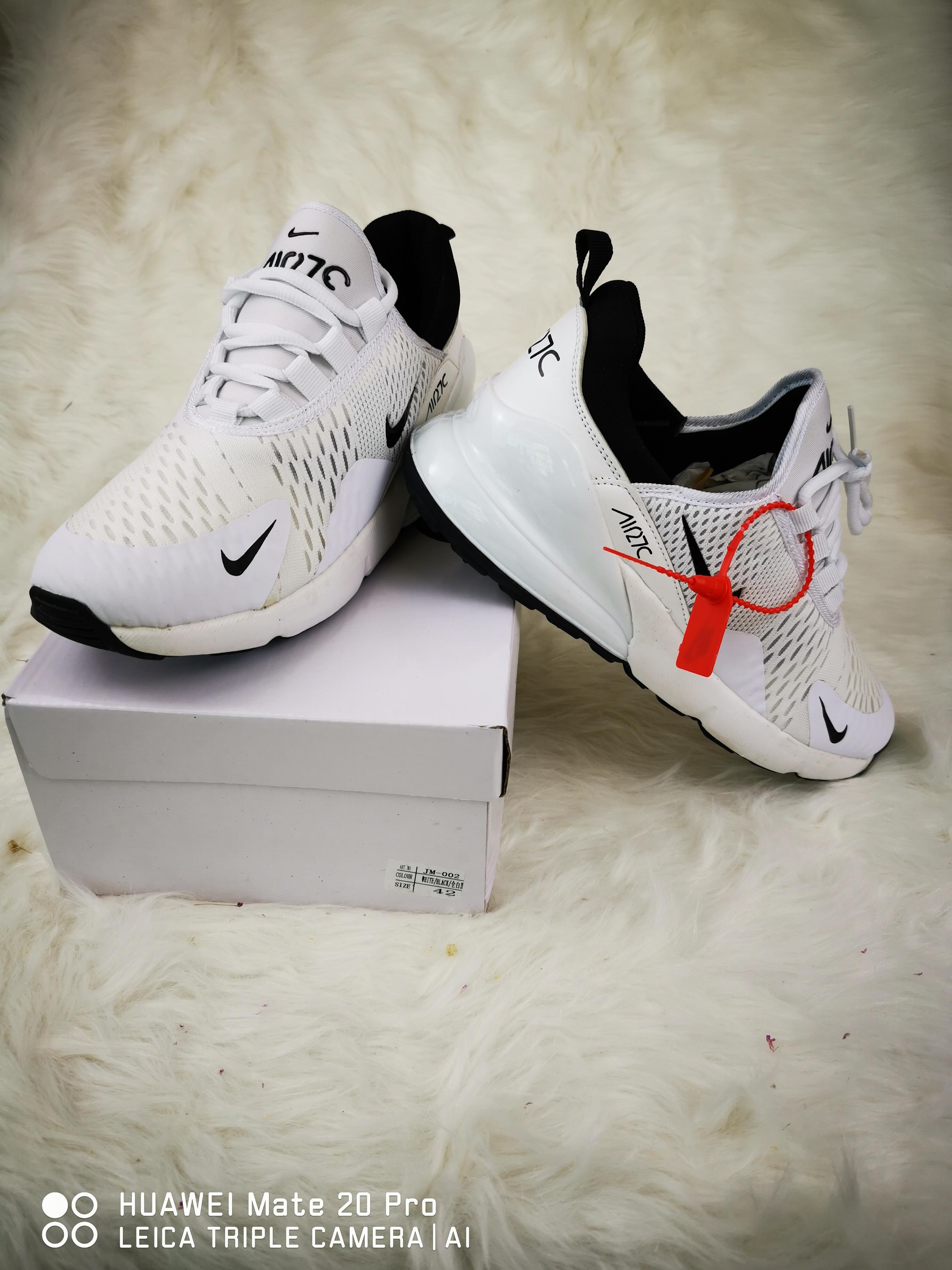 Nike Air Max 270 Flyknit Shoes Running Shoes for Men and women's (WhiteBlack36 45)*JM Nike Air Max 270 Flyknit Shoes Running Shoes for Men and women's (WhiteBlack36 45)*JM