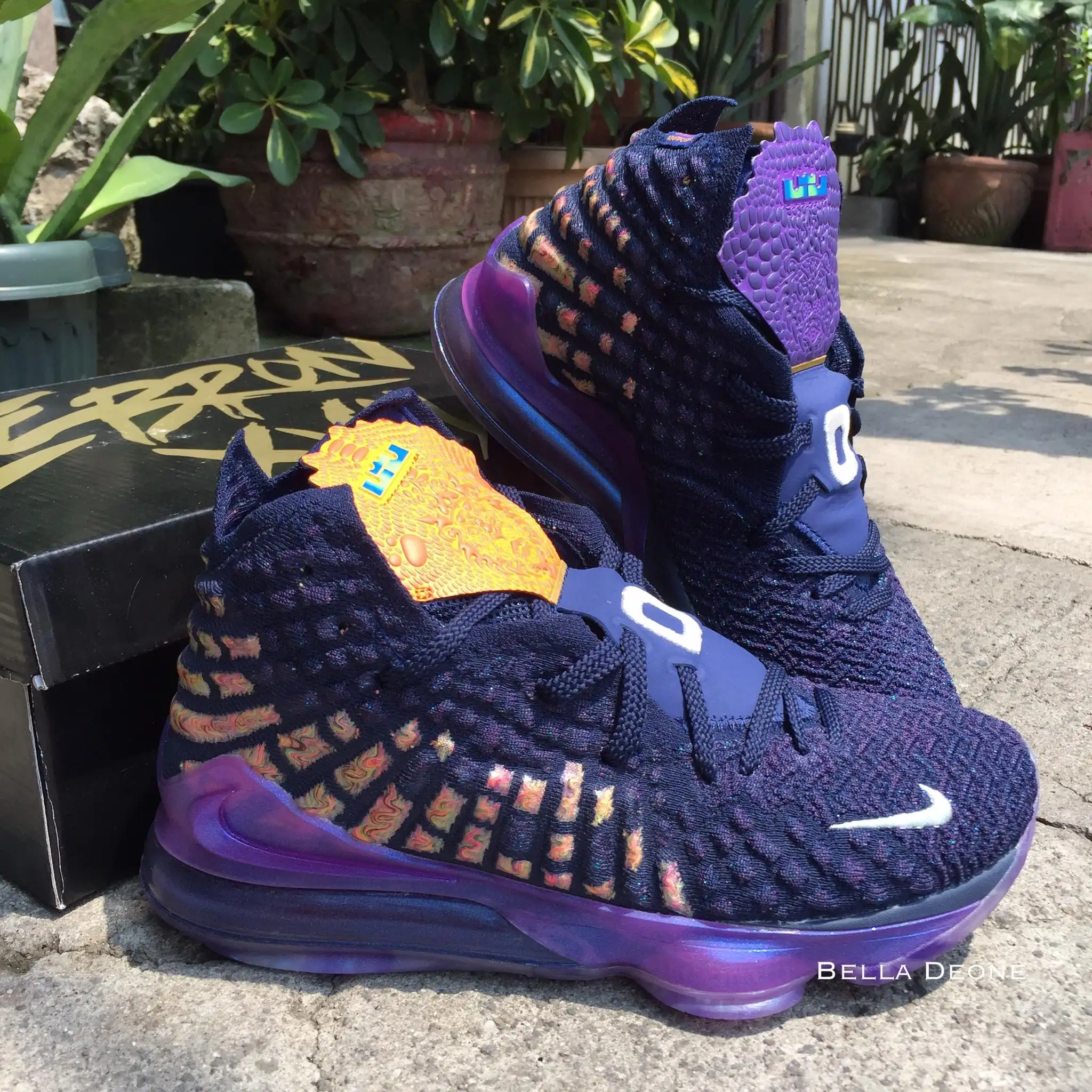 nike lebron 17 monstars mens