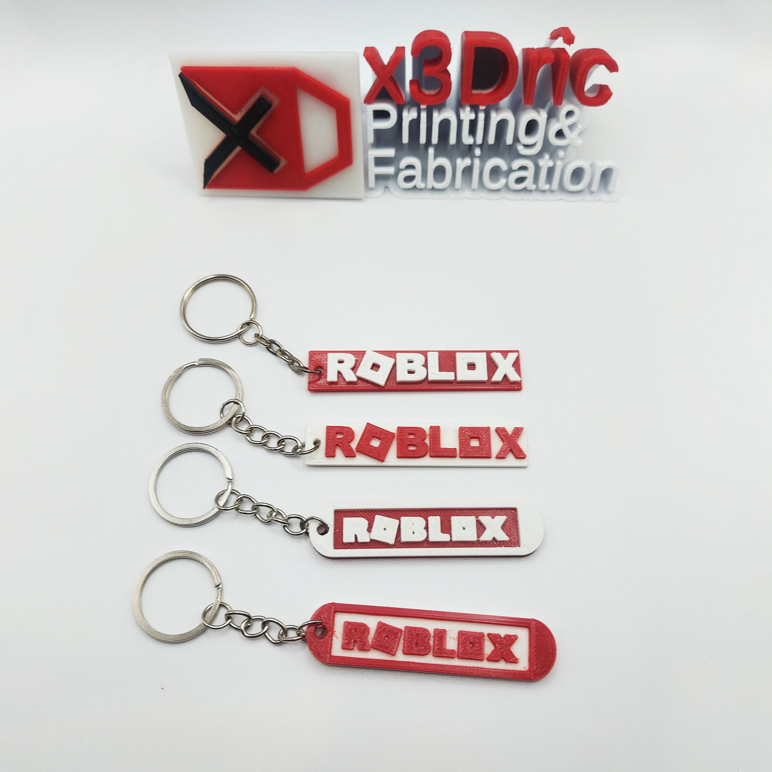 Free 3D file Roblox logo keychain 🗝️・3D printer model to