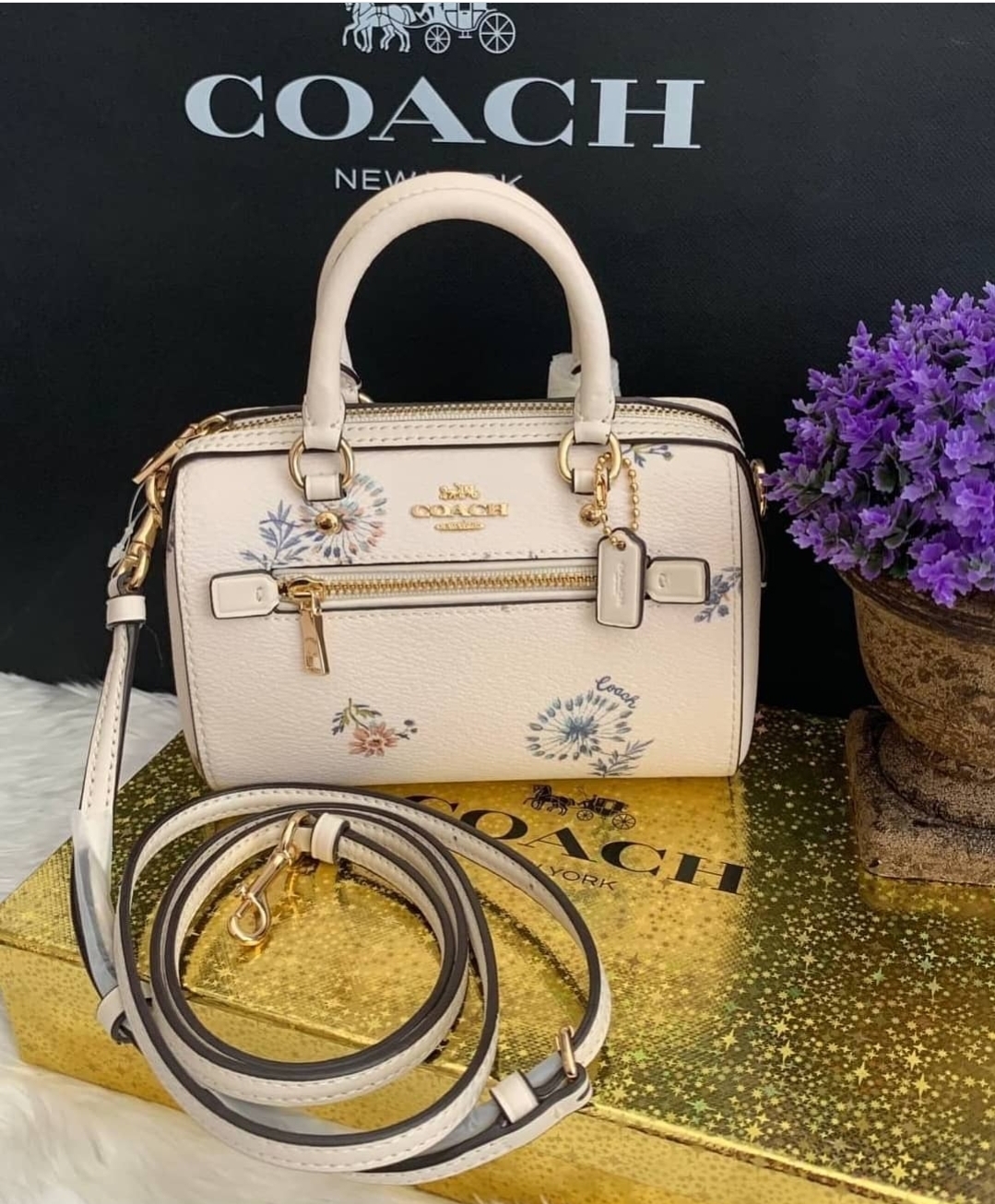 Coach discount dandelion crossbody