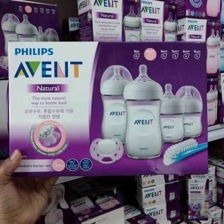 Philips AVENT Natural Newborn Starter Set with Bottles and Pacifier