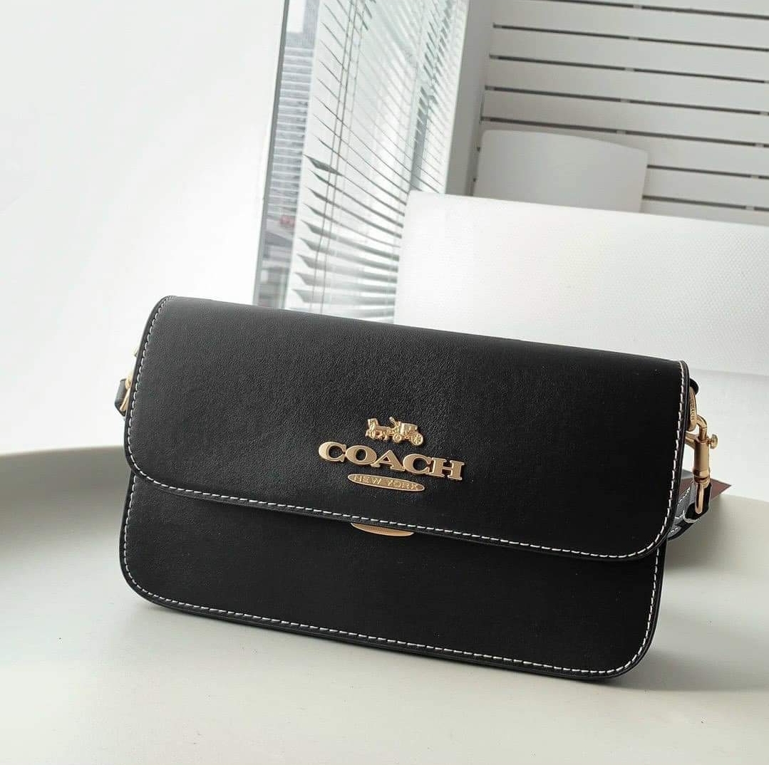 COACH Shoulder Bag 17994 leather black Women Used –