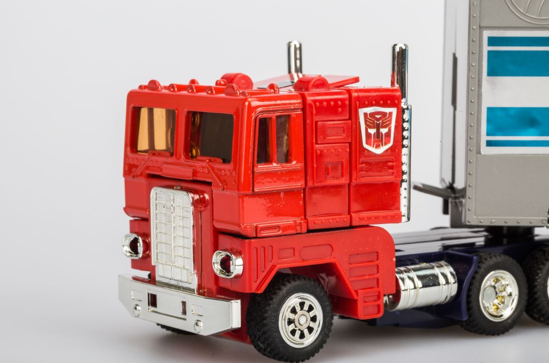 Hasbro G1 Optimus Prime Reissue Shopee Philippines | atelier-yuwa.ciao.jp