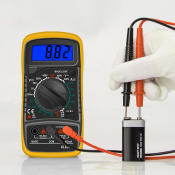 LCD Digital Multimeter by HOLDPEAK