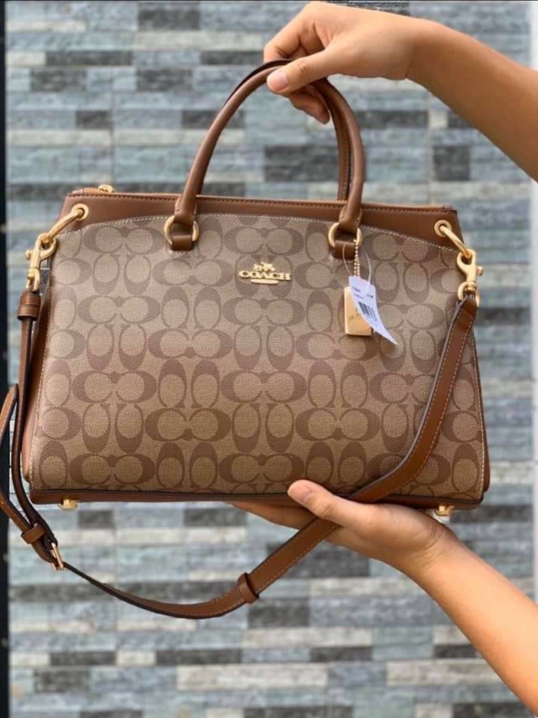 Coach on sale mia signature