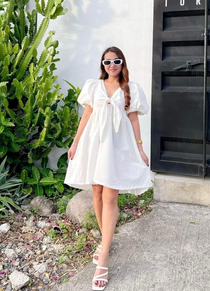 lace white midi dress Soleil Scalloped Lace Midi Dress