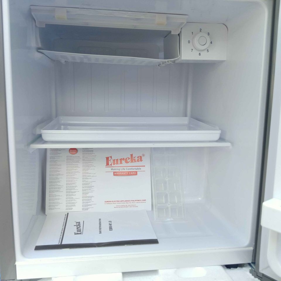 fridge has water in bottom