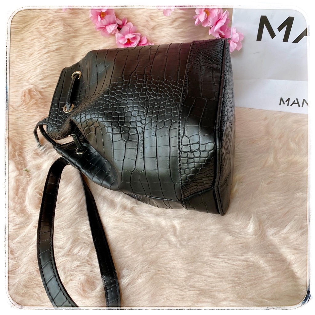 Mango croc bucket online bag