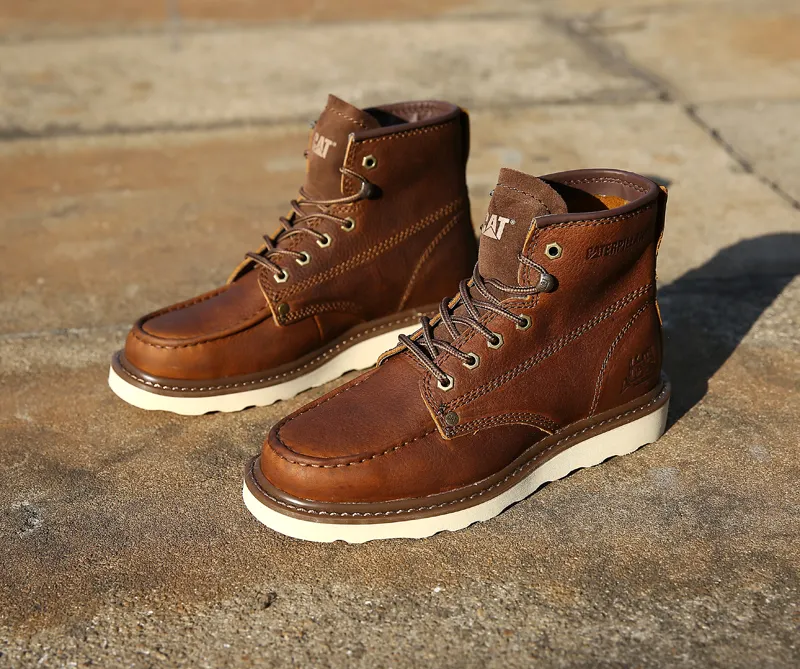 caterpillar moc toe boots