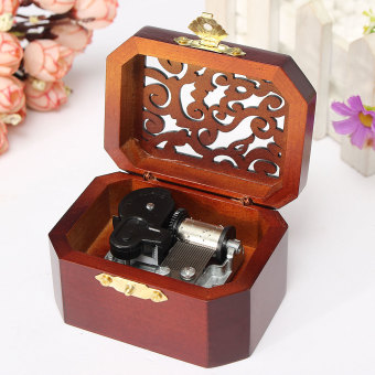 CLASSIC OCTAGON WOOD WIND UP MUSIC BOX:CASTLE IN THE SKY April 2018 - 4 CLASSIC OCTAGON WOOD WIND UP MUSIC BOX:CASTLE IN THE SKY - 4