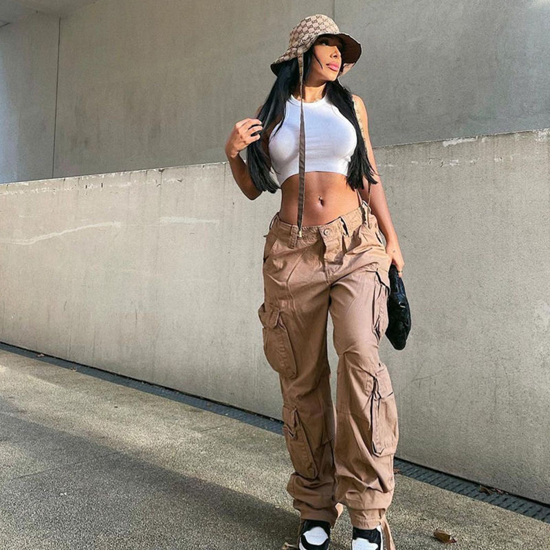 How To Style Cargo Pants Outfit Idea For Women like a PRO