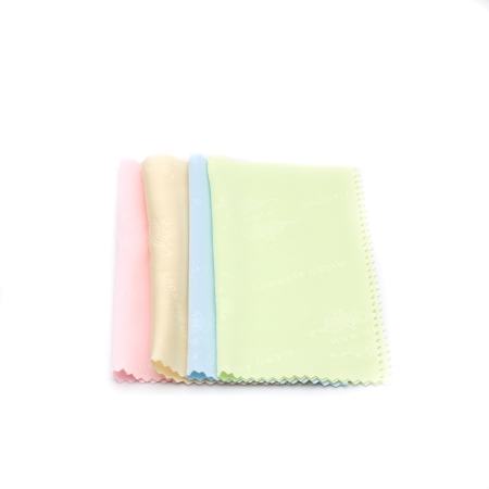 B.TWO Microfiber Cleaning Cloth for Glasses and Screens