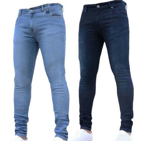 Stretchable Black Skinny Jeans - Comfortable and Trendy (Brand: Levi's)