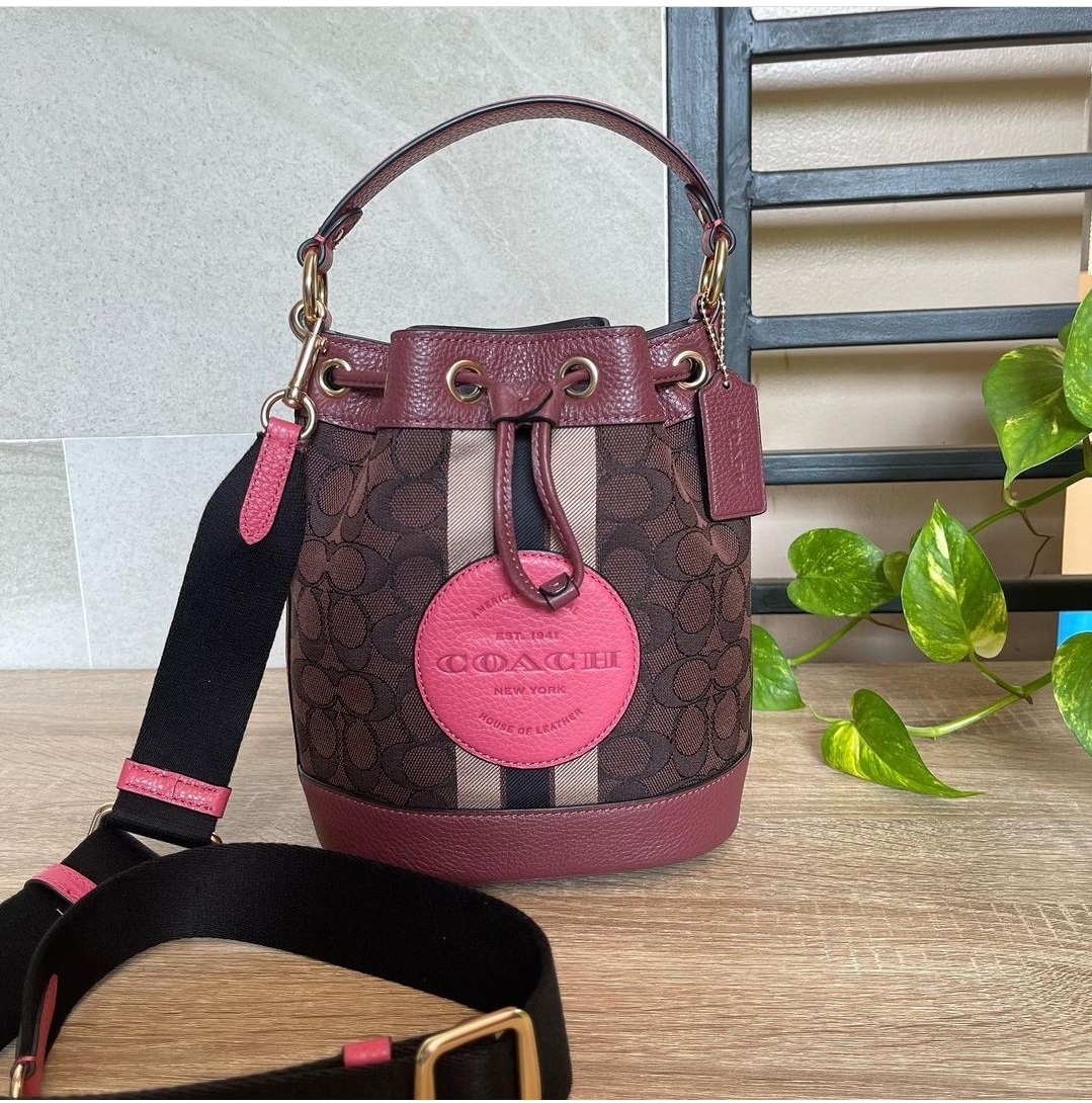 NWT Coach Mini Dempsey Bucket Bag In Signature Jacquard With Stripe Coach  Patch