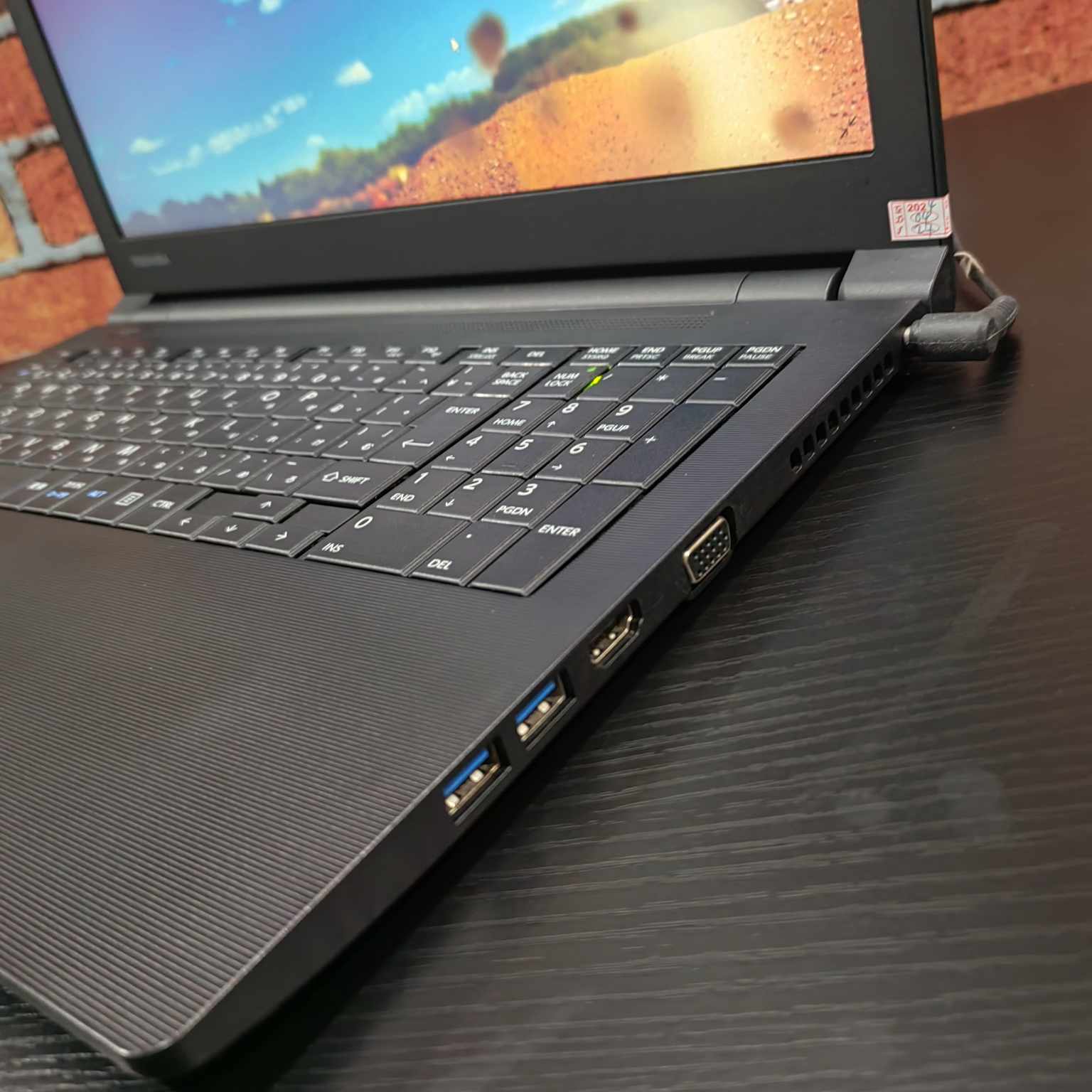 LAPTOP TOSHIBA DYNABOOK SATELLITE R35 INTEL I5 4TH GEN 8GB RAM