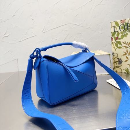 Loewe Puzzle Bag - Fashionable Crossbody Handbag for Women