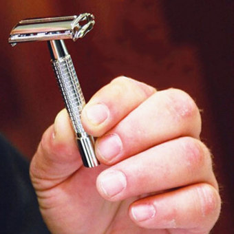La Vie Microtouch One Razor Classic Safety Razor As Seen-on TV Razor(Silver) June 2018 - 2 La Vie Microtouch One Razor Classic Safety Razor As Seen-on TV Razor(Silver) - 2