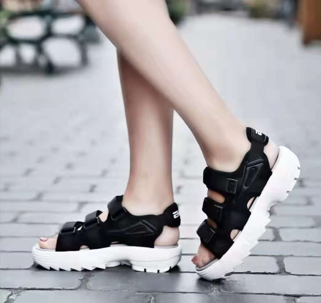 fila sandals disruptor