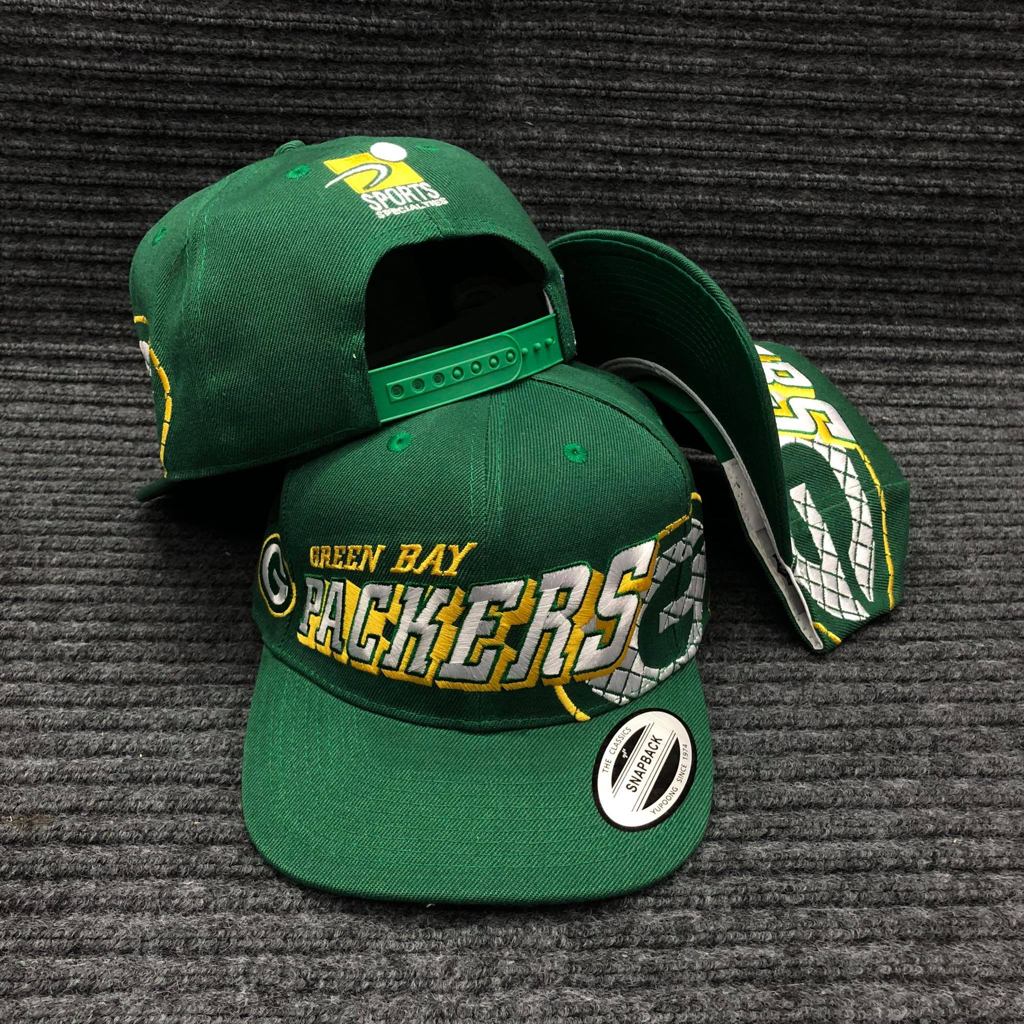 Vintage Logo 7 Green Bay Packers NFL Plain Logo Snapback Hat Cap